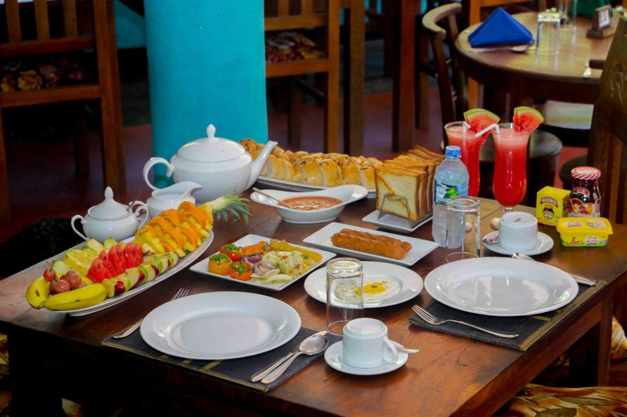 Hungry Lion Resort 锡吉里亚 外观 照片